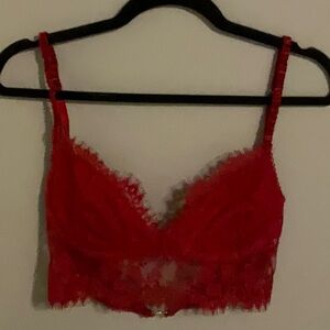 Red Lace Garage Top